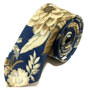 Men’s Slim Neck Tie